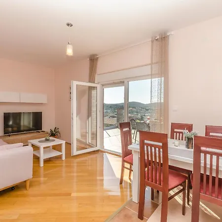 As Apartment